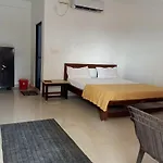 Oyo Golden Hub Resort Morjim Goa